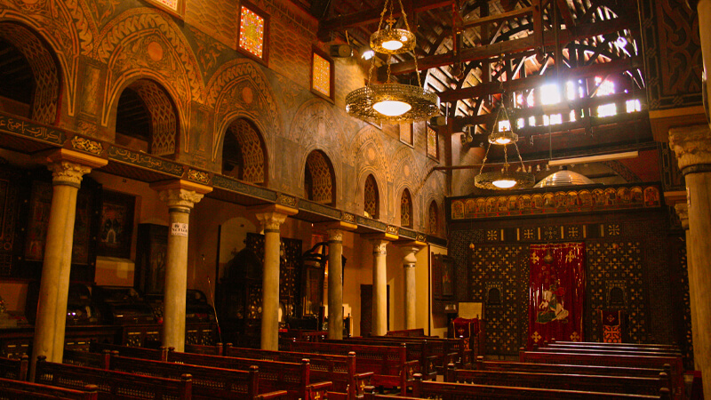 Hängende Kirche in Kairo: Erkundung des antiken Wunders 2 hangende kirche von innen